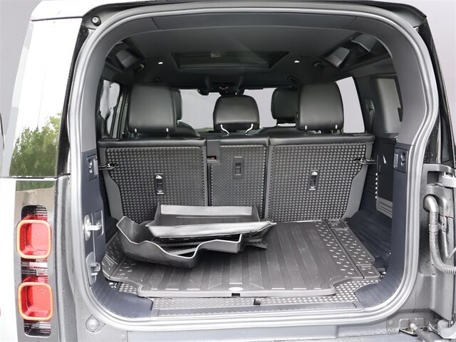 2024 Land Rover Defender 110 S Merriam KS