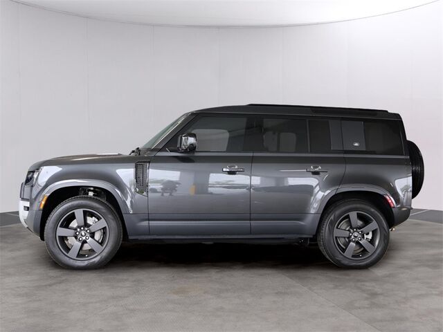 2024 Land Rover Defender 110 S Merriam KS