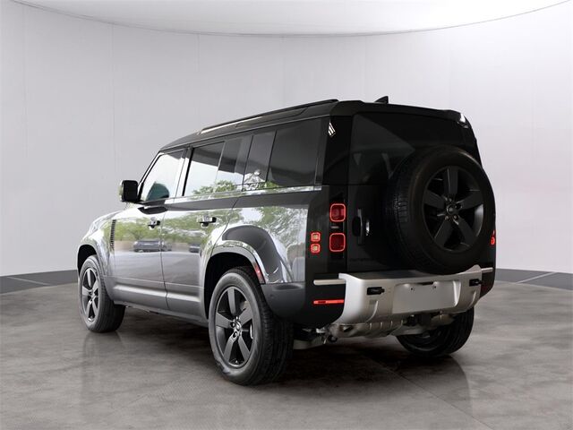 2024 Land Rover Defender 110 S Merriam KS