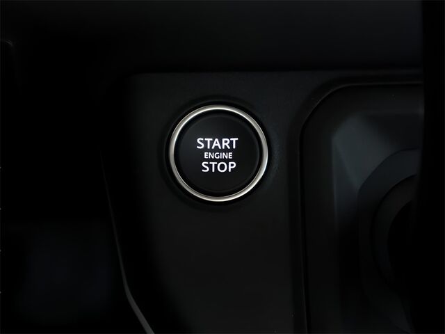 2024 Land Rover Defender 110 S Merriam KS