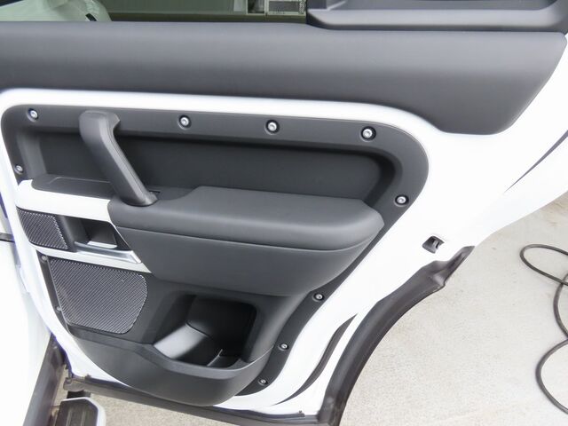 2024 Land Rover Defender 110 SE Merriam KS