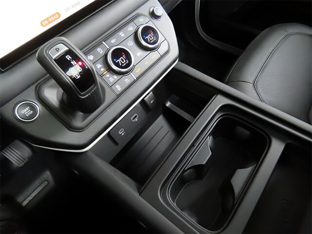 2024 Land Rover Defender 110 SE Merriam KS