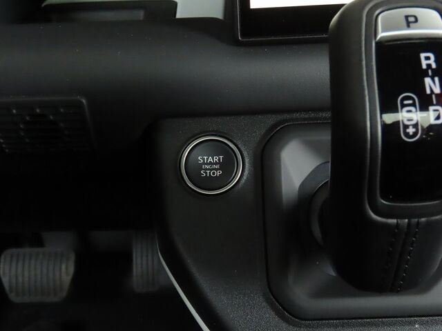 2024 Land Rover Defender 110 SE Merriam KS