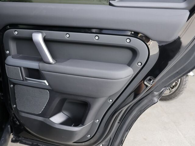 2024 Land Rover Defender 110 X-Dynamic SE Merriam KS