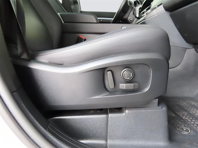 2024 Land Rover Defender 110 X-Dynamic SE Merriam KS