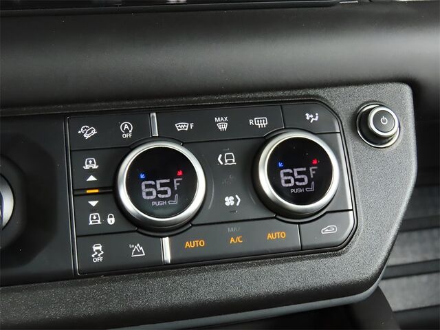 2024 Land Rover Defender 110 X-Dynamic SE Merriam KS