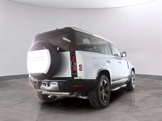 2024 Land Rover Defender 110 X-Dynamic SE Merriam KS
