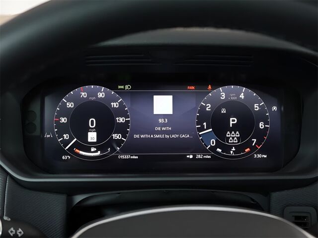 2024 Land Rover Discovery Dynamic SE Merriam KS