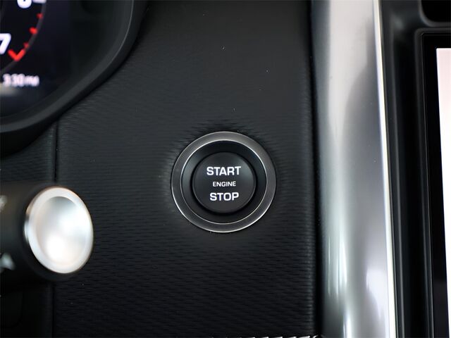 2024 Land Rover Discovery Dynamic SE Merriam KS