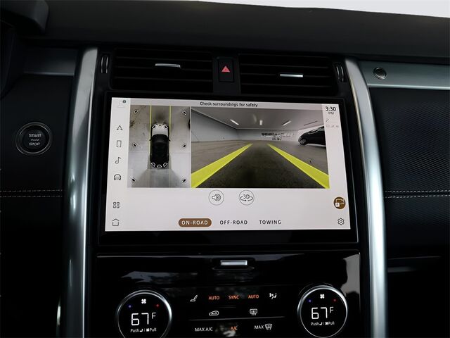 2024 Land Rover Discovery Dynamic SE Merriam KS