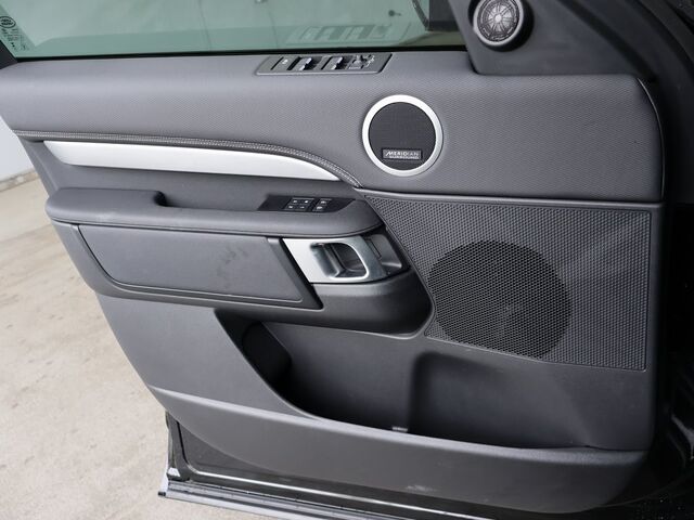 2024 Land Rover Discovery Dynamic SE Merriam KS