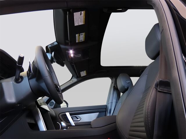 2024 Land Rover Discovery Sport SE Merriam KS