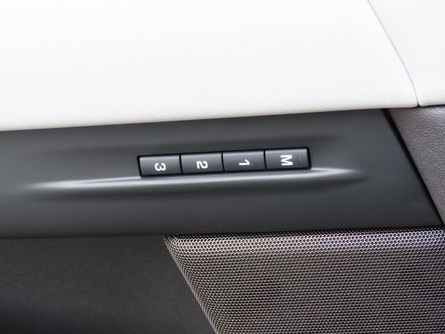 2024 Land Rover Range Rover Evoque Dynamic Merriam KS