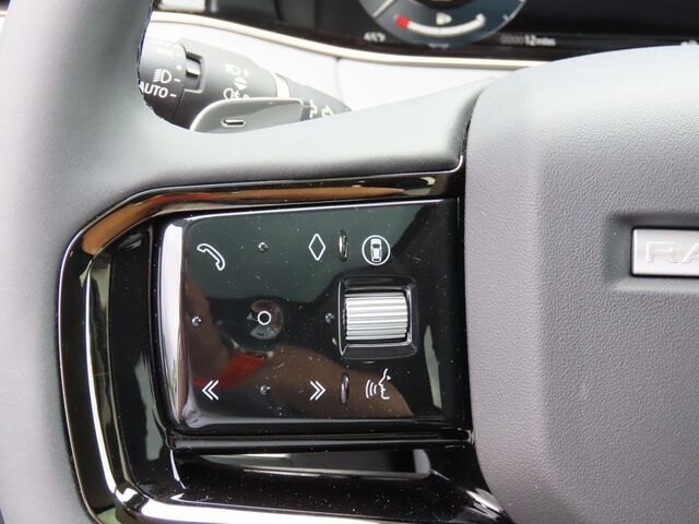 2024 Land Rover Range Rover Evoque Dynamic Merriam KS