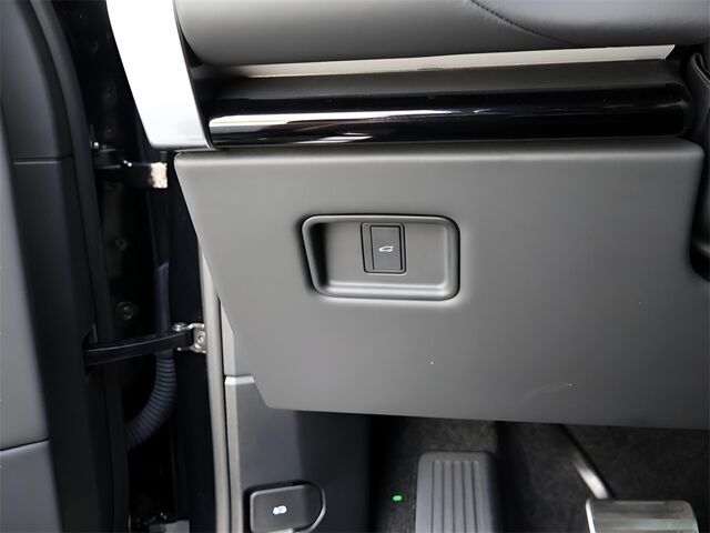 2024 Land Rover Range Rover SE Merriam KS