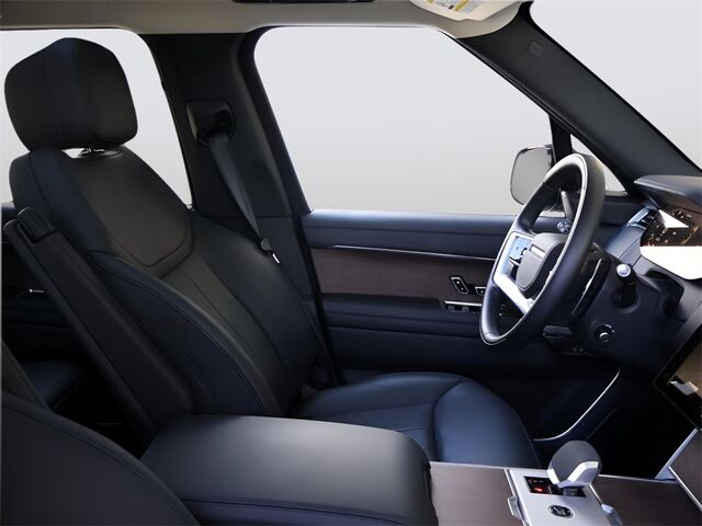 2024 Land Rover Range Rover SE Merriam KS