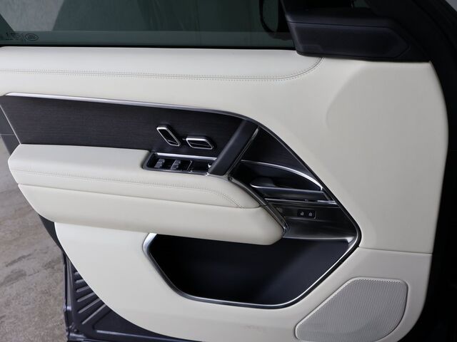 2024 Land Rover Range Rover SE Merriam KS
