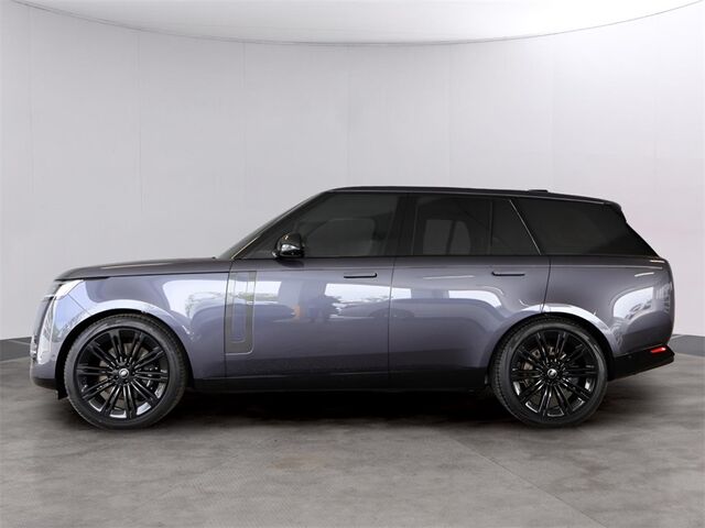 2024 Land Rover Range Rover SE Merriam KS