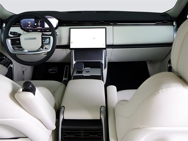 2024 Land Rover Range Rover SE Merriam KS