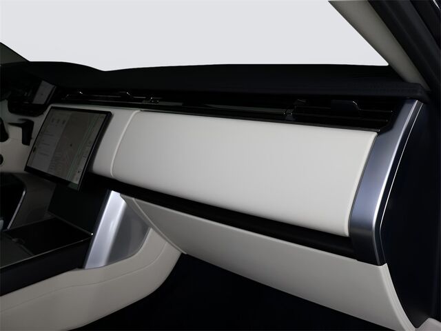 2024 Land Rover Range Rover SE Merriam KS