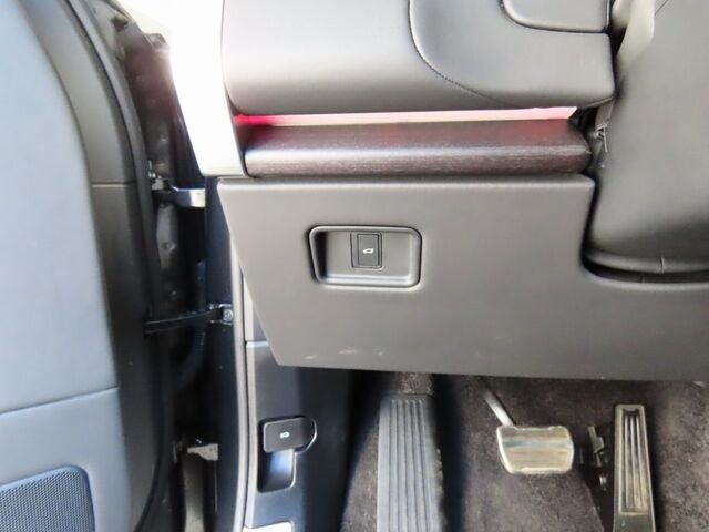 2024 Land Rover Range Rover SE Merriam KS