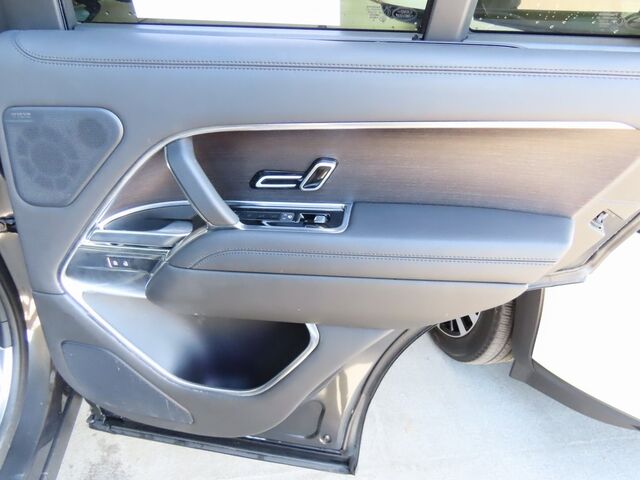 2024 Land Rover Range Rover SE Merriam KS