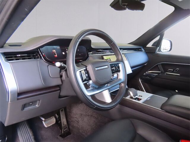 2024 Land Rover Range Rover SE Merriam KS