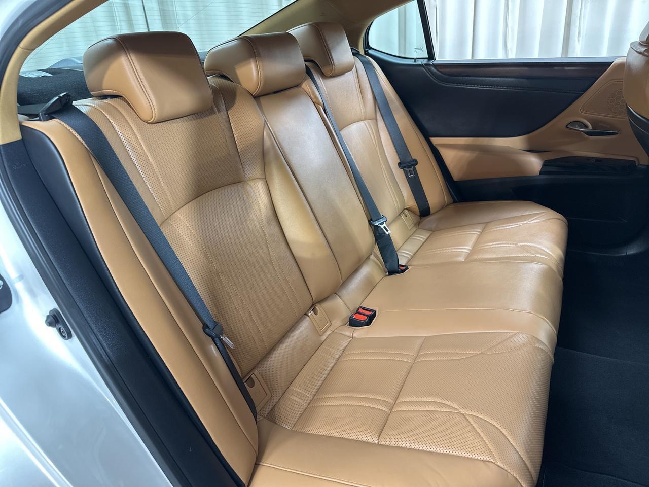 2024 Lexus ES 300h Luxury Annapolis MD