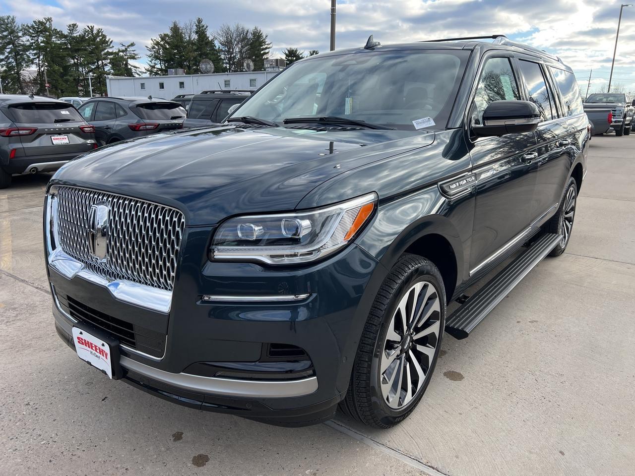 2024 Lincoln Navigator L Reserve