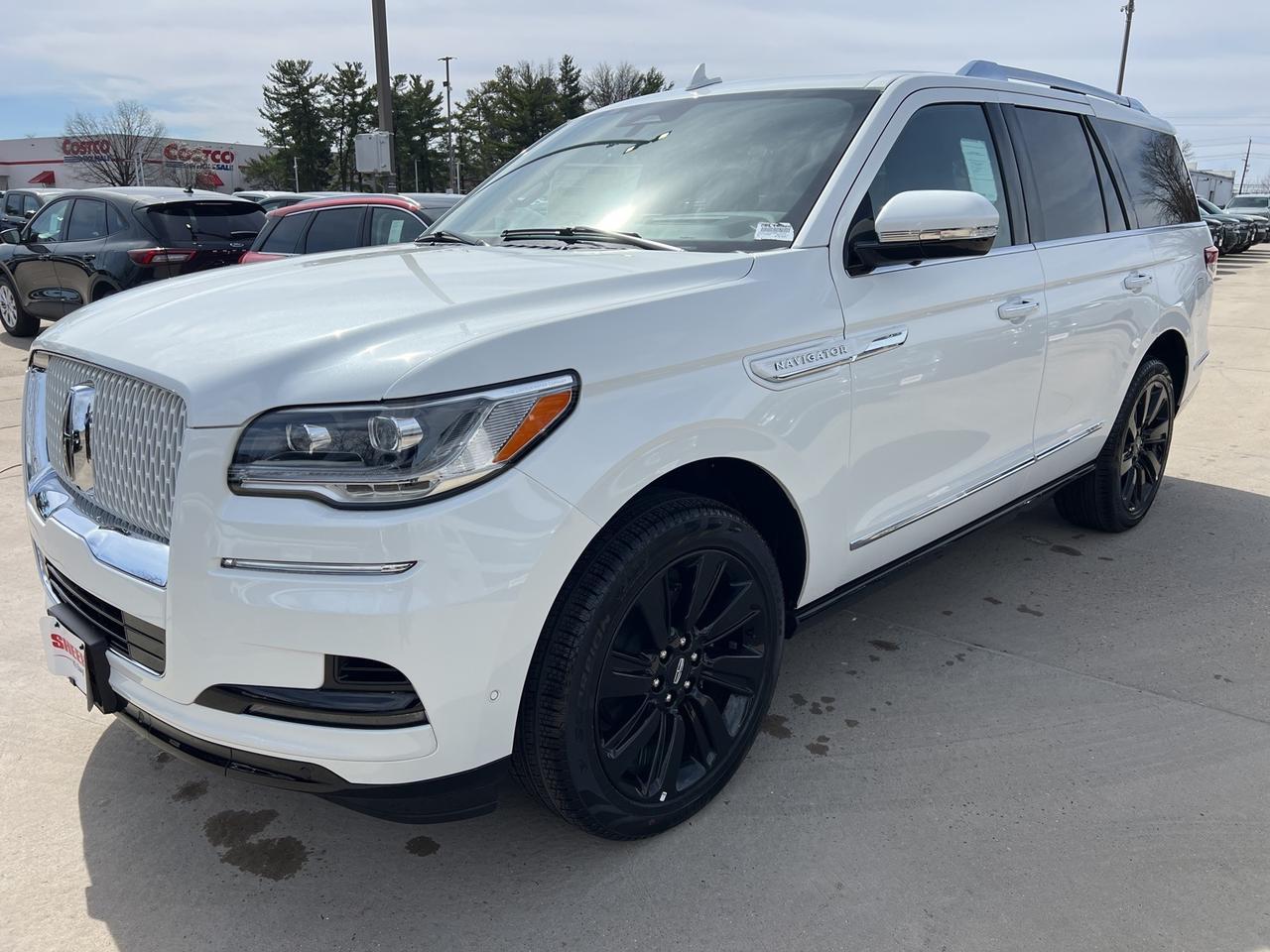 2024 Lincoln Navigator Reserve