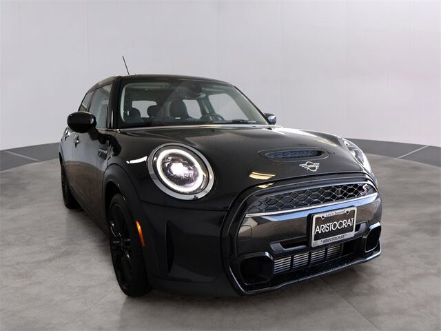 2024 MINI Cooper S Classic Merriam KS