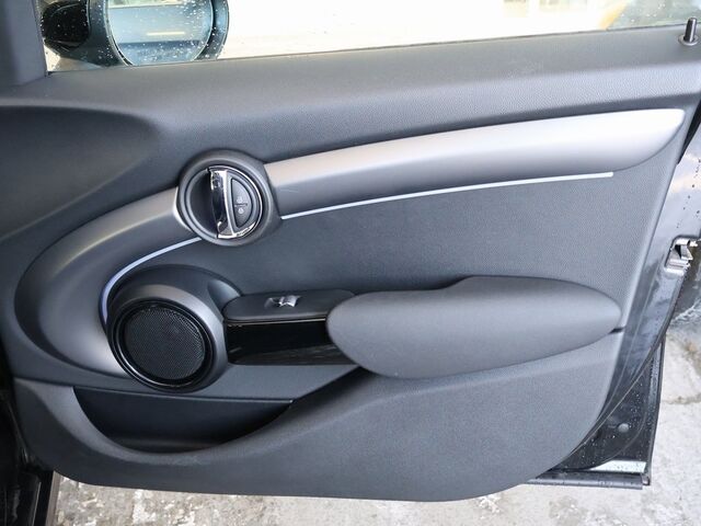 2024 MINI Cooper S Classic Merriam KS