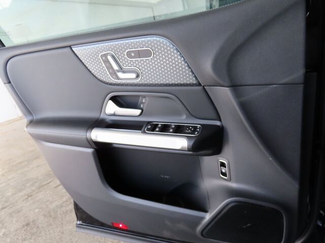 2024 Mercedes-Benz EQB 300 Merriam KS