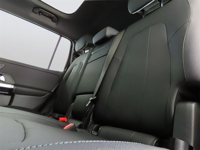 2024 Mercedes-Benz EQB 300 Merriam KS