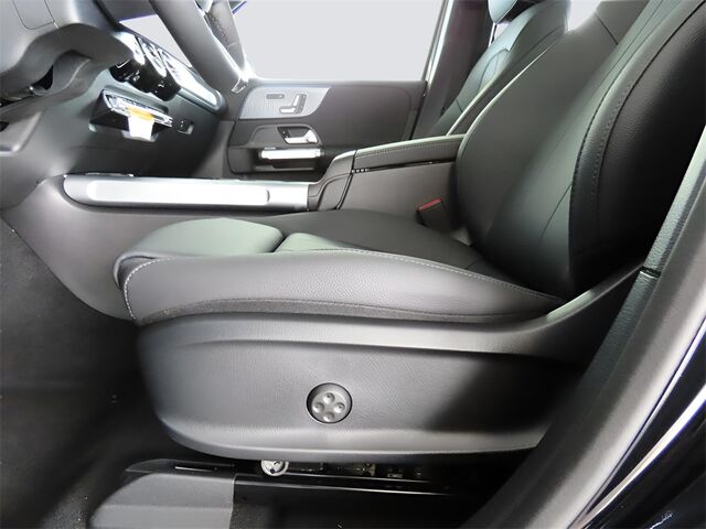 2024 Mercedes-Benz EQB 300 Merriam KS