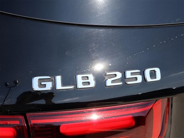 2024 Mercedes-Benz GLB GLB 250 Merriam KS
