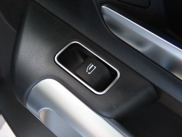 2024 Mercedes-Benz GLB GLB 250 Merriam KS