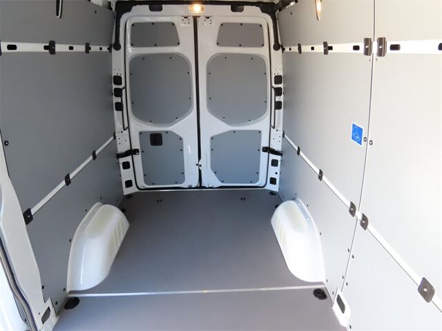 2024 Mercedes-Benz Sprinter 2500 Cargo 144 WB Merriam KS