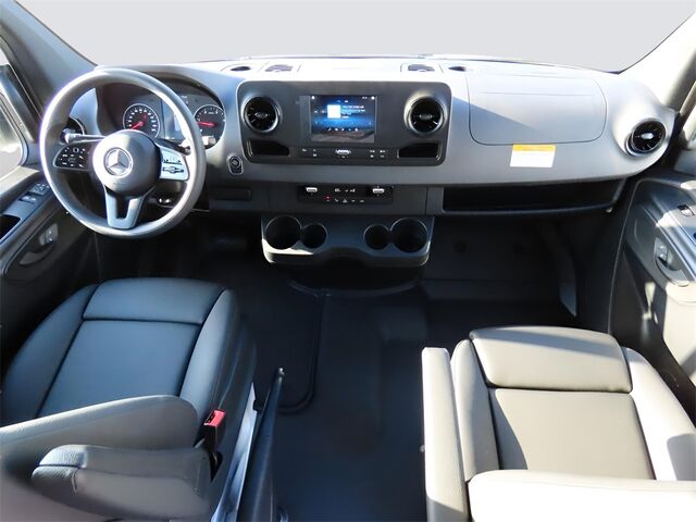 2024 Mercedes-Benz Sprinter 2500 Cargo 144 WB Merriam KS