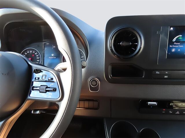2024 Mercedes-Benz Sprinter 2500 Cargo 144 WB Merriam KS