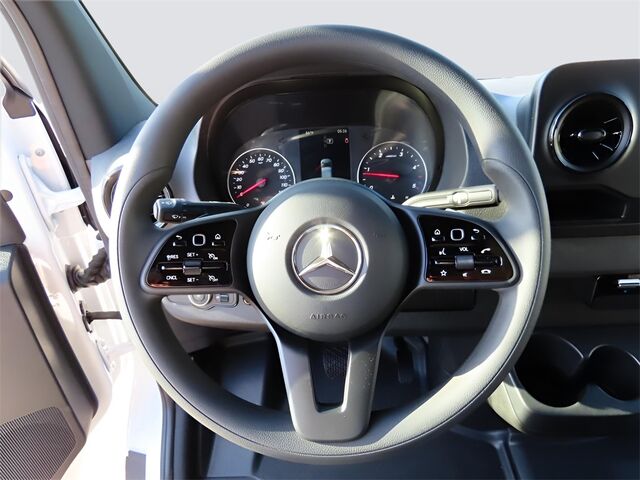 2024 Mercedes-Benz Sprinter 2500 Cargo 144 WB Merriam KS