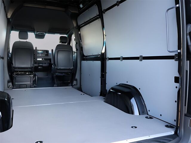 2024 Mercedes-Benz Sprinter 2500 Cargo 144 WB Merriam KS