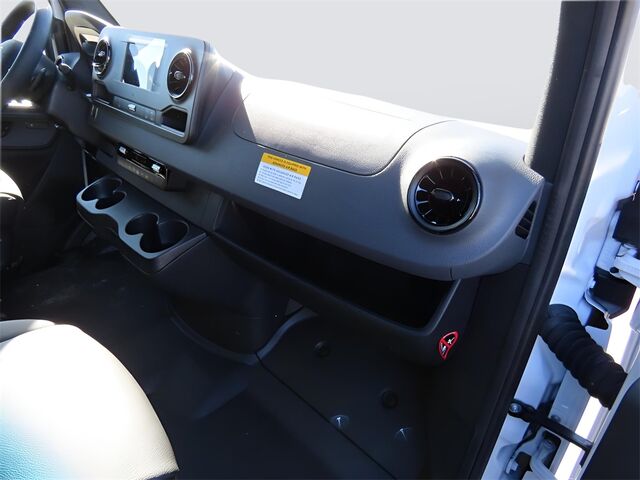 2024 Mercedes-Benz Sprinter 2500 Cargo 144 WB Merriam KS