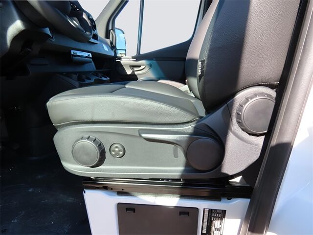 2024 Mercedes-Benz Sprinter 2500 Cargo 144 WB Merriam KS