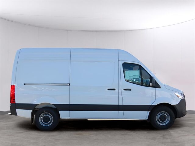 2024 Mercedes-Benz Sprinter 2500 Cargo 144 WB Merriam KS