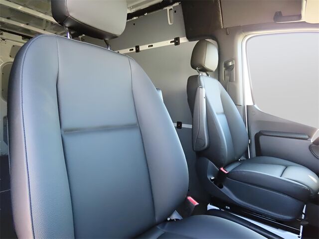 2024 Mercedes-Benz Sprinter 2500 Cargo 144 WB Merriam KS