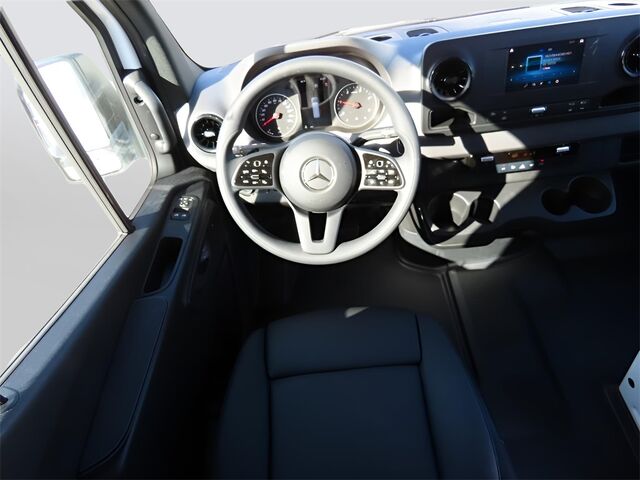 2024 Mercedes-Benz Sprinter 2500 Cargo 144 WB Merriam KS