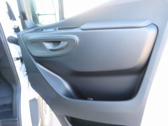2024 Mercedes-Benz Sprinter 2500 Cargo 144 WB Merriam KS