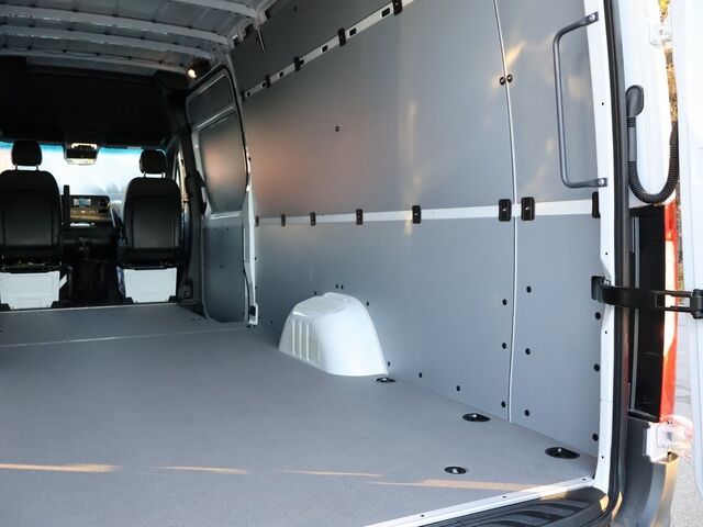2024 Mercedes-Benz Sprinter 2500 Cargo 170 WB Merriam KS
