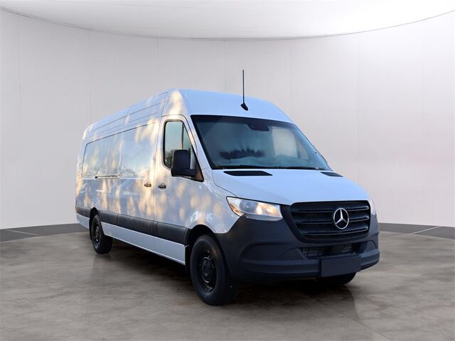 2024 Mercedes-Benz Sprinter 2500 Cargo 170 WB Merriam KS